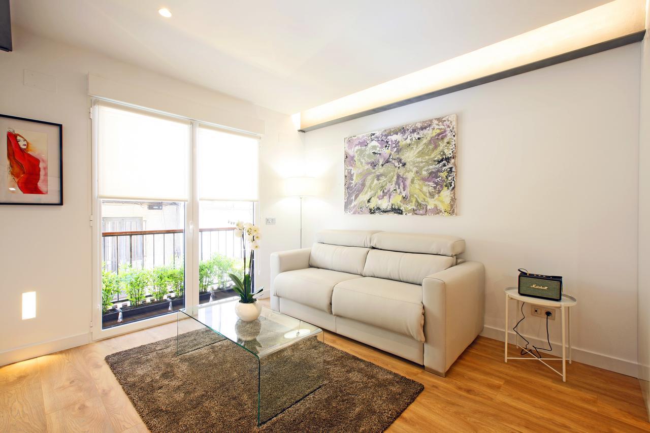Gran Via Suites Мадрид Екстер'єр фото